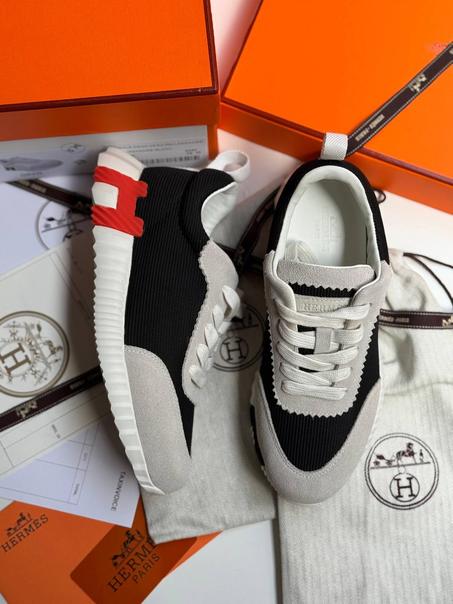 Hermes Bouncing Sneakers