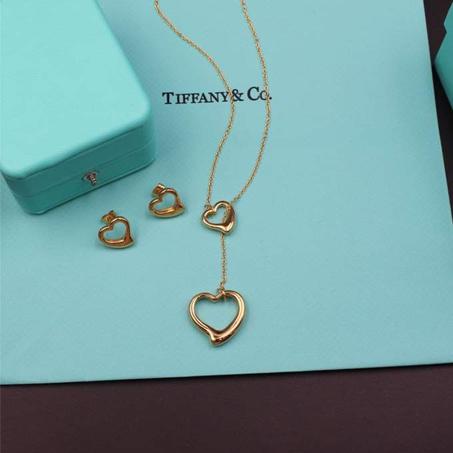 TIFFANY & CO NECKLACE+ EARRINGS