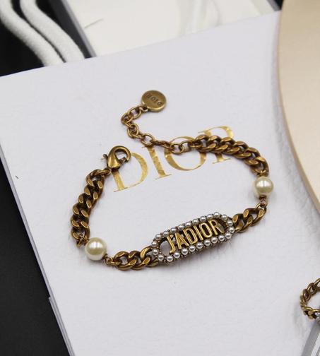 j'adior bracelet