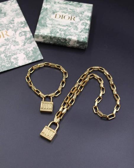 Dior Necklace