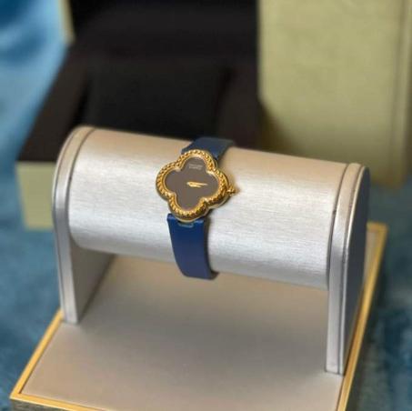 Van Cleef Sweet Alhambra watch Blue - Gold