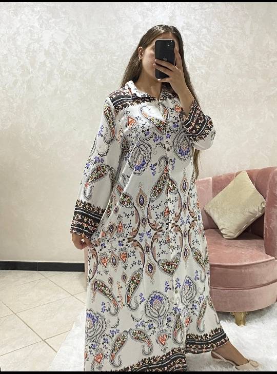 كساوي نسائية في مختلف الالوان