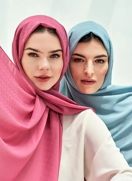 ملابس نسائية