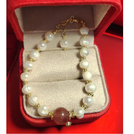 إسوارة حجر المحبة الستراوبيري كوارتز و الجوهر الحر الطبيعي