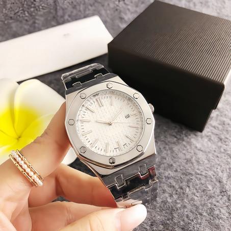 ساعة أنيقة برومو كمية قليلة اخر ايام العرض