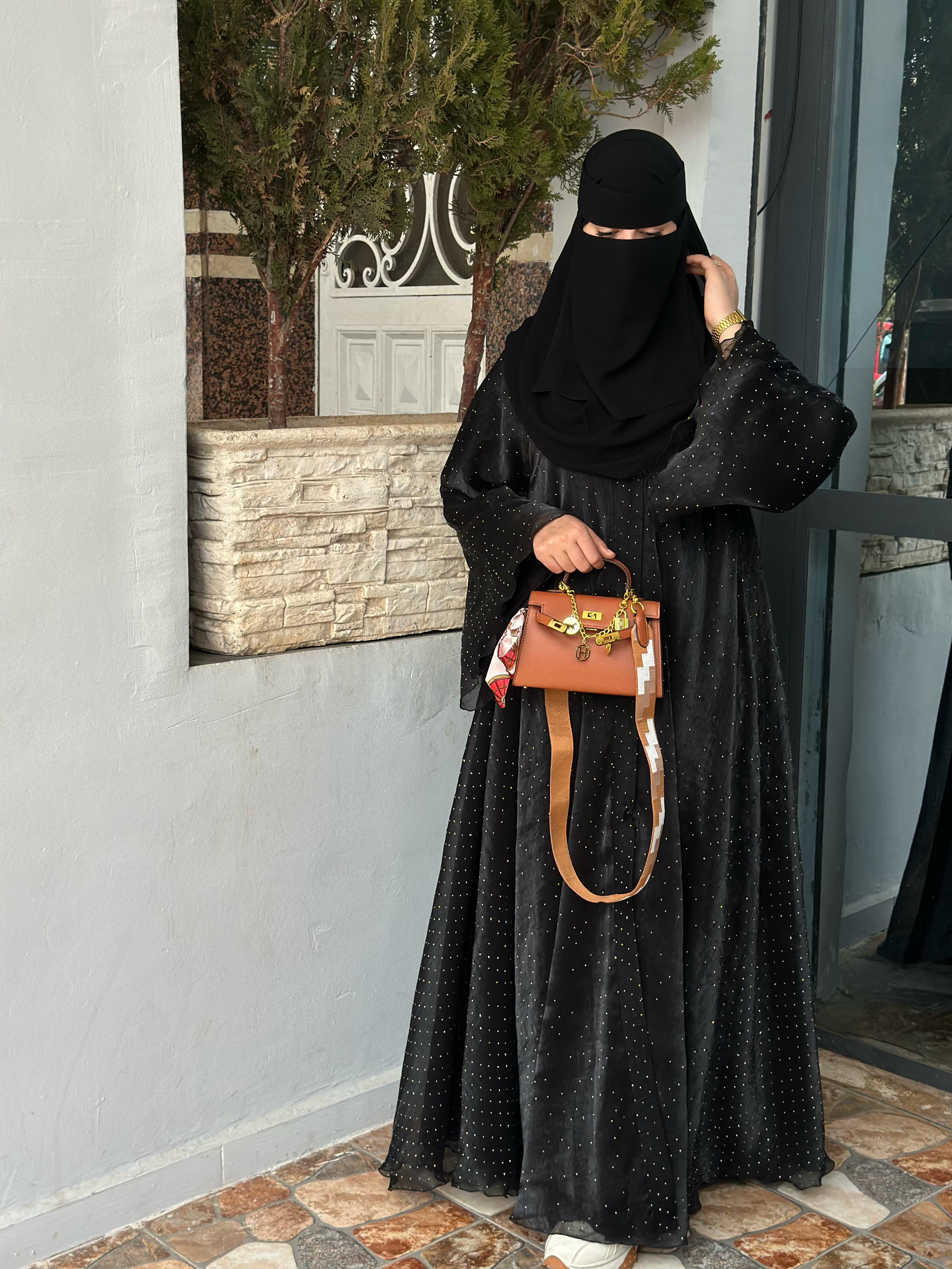 عباءة سكون