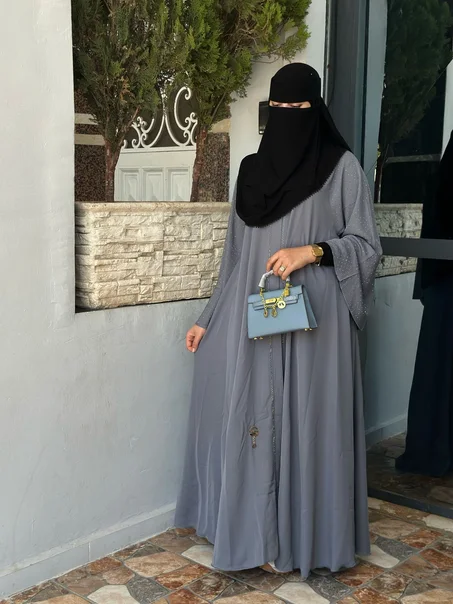 عباية رؤى