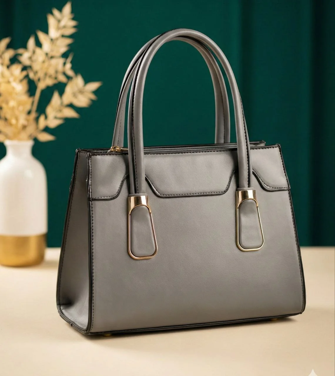 Sac à Main Élégant – Chic Intemporel pour Toutes les Occasions