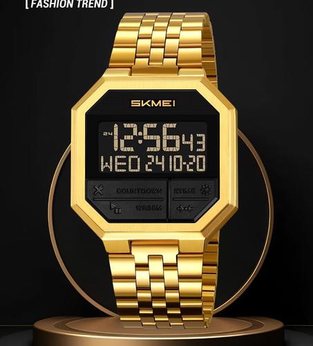 Wanaume kuangalia wrist iliyosafishwa