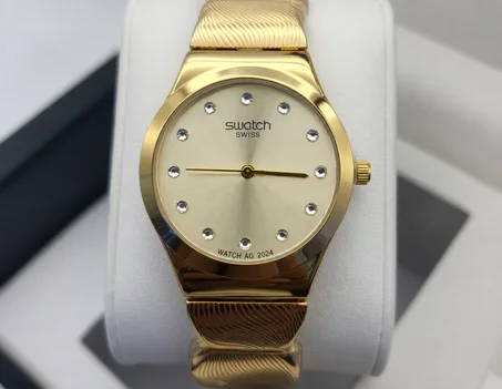 ساعة Swatch النسائية