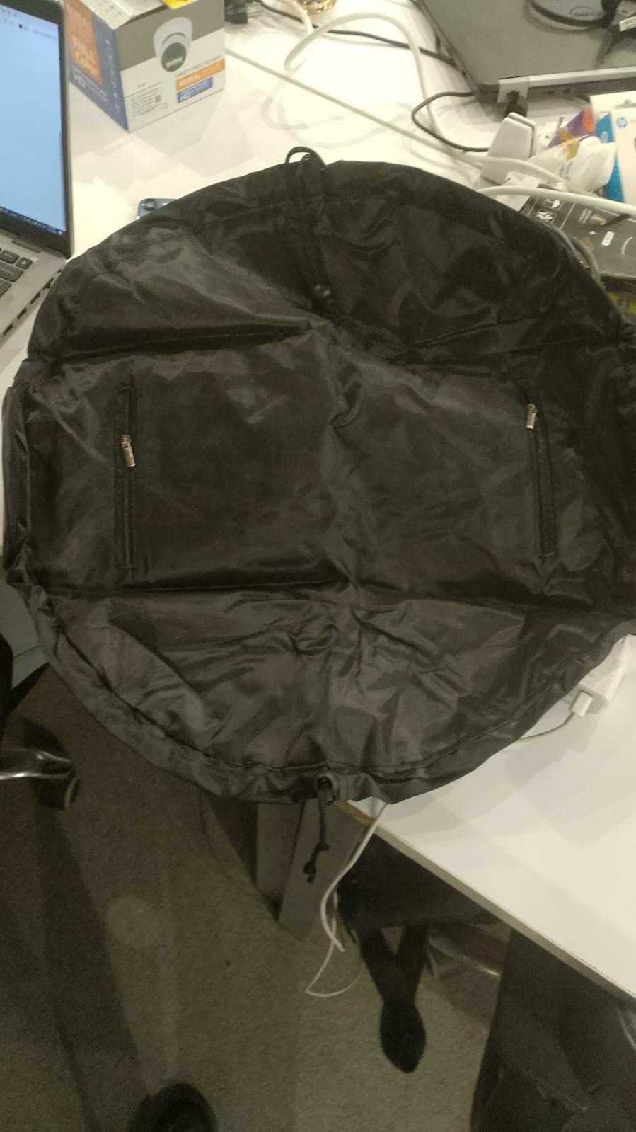 شنطة المكياج المحمولة  اسود