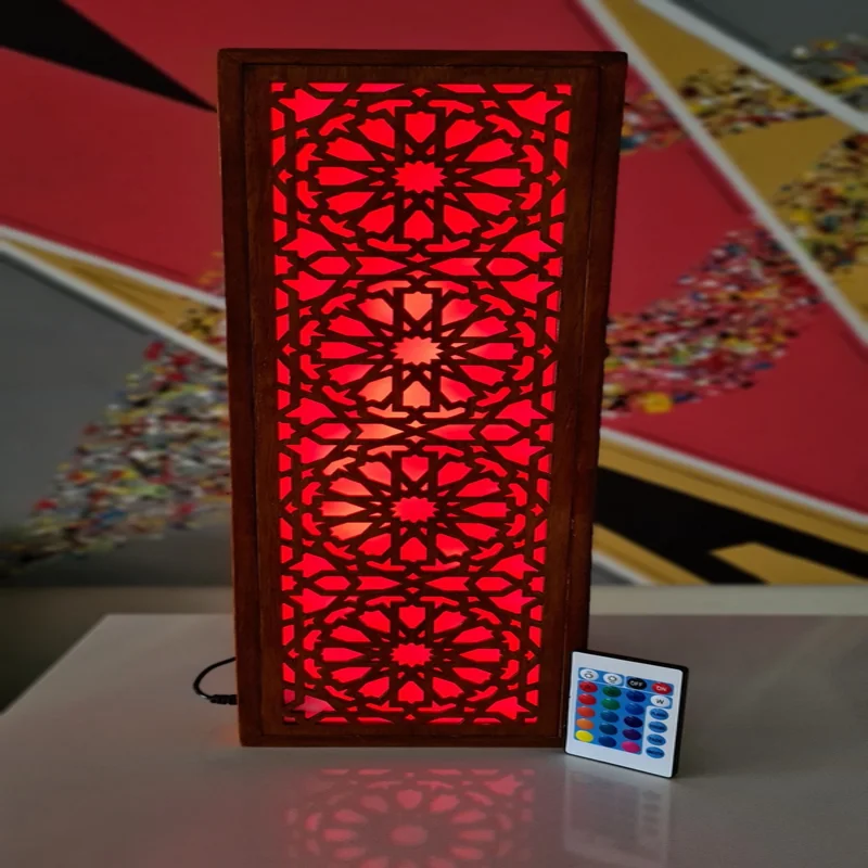 باك ديكور خشبي مقطوع بالليزر متغير الألوان RGB بجهاز تحكم عن بعد، أساس الطراز المغربي التقليدي المعاصر، مصنوع يدويا من خشب عالي الجودة + توصيل مجاني لحد باب البيت والدفع عند الإستلام.