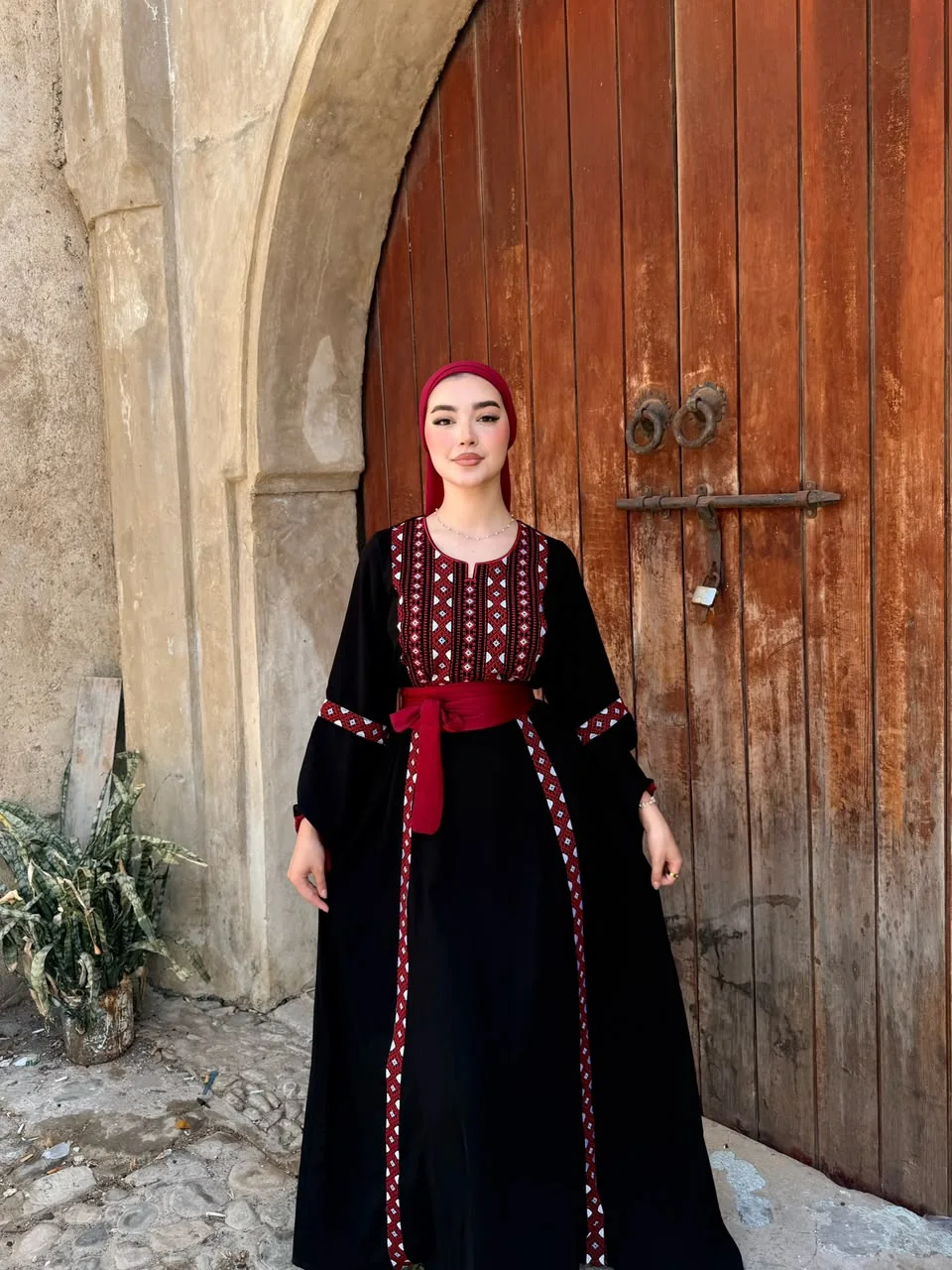 عباية توليب —أناقة ملكية