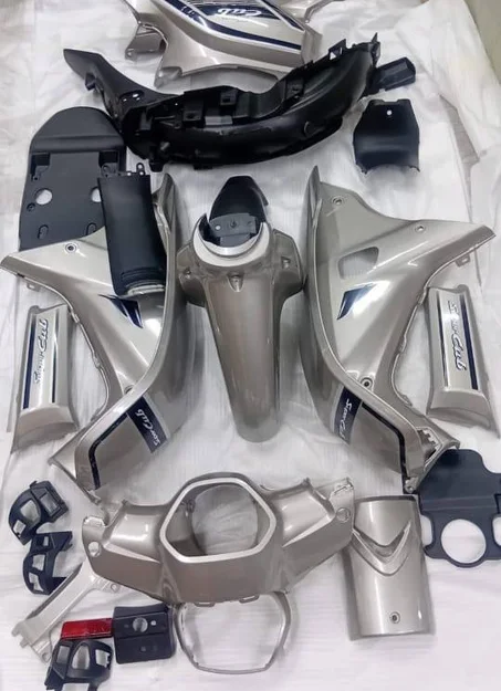 c100 كاريناج كومپلي ڭري