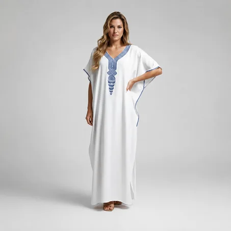 Gandoura Blanche avec broderies bleues