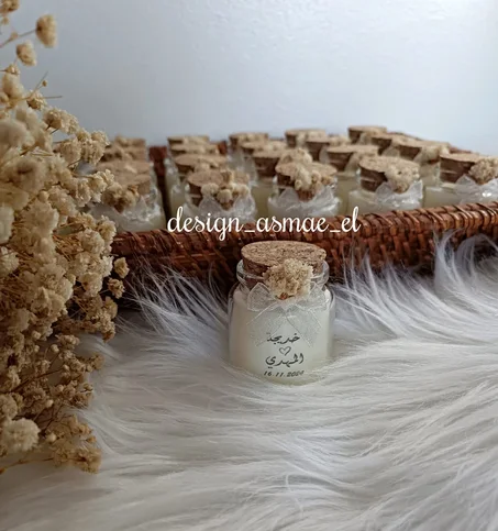 ✨ توزيعة خطوبة – قنينة شمع معطر بلمسة طبيعية أنيقة ✨