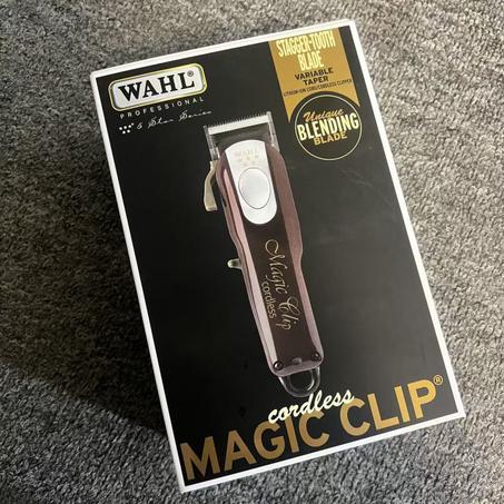 Magic Clip Red – القوة، الدقة، والأناقة 🇺🇸