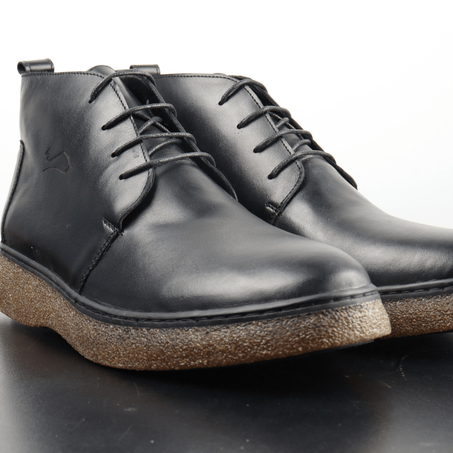 حذاء رجالي من الجلد