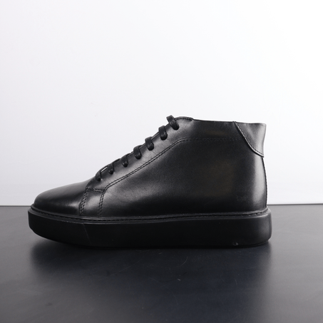 حذاء رجالي طبيعي من الجلد