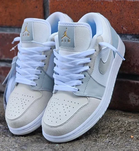 NIKE JORDAN DUNK LOW