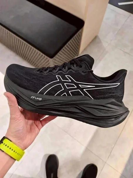 ASICS SUPERBLAST 3 NOIR