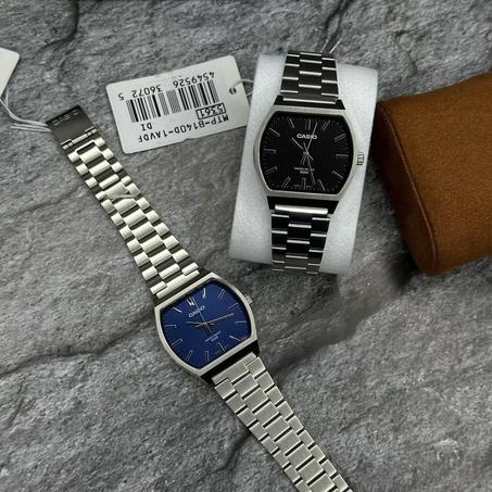 Montre Casio Standard analogique en acier inoxydable