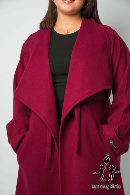 الفخامة والدفئ في قطعة واحدة: معطف نسائي لستقبال الشتاء ب أجمل اطلالة / ref 12
