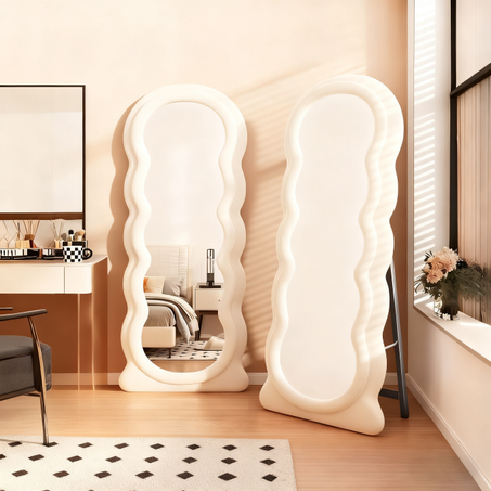 Miroir mural sur pied