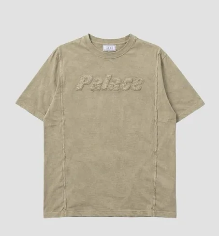 ستايل "Washed Khaki" لي غينور ليك الستيل هاد الموسم! 👕✨