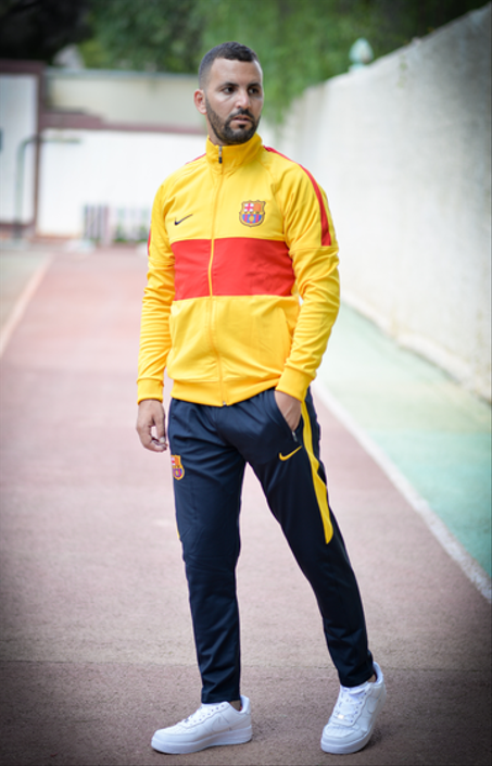 سيرفات كومبلي برشلونة