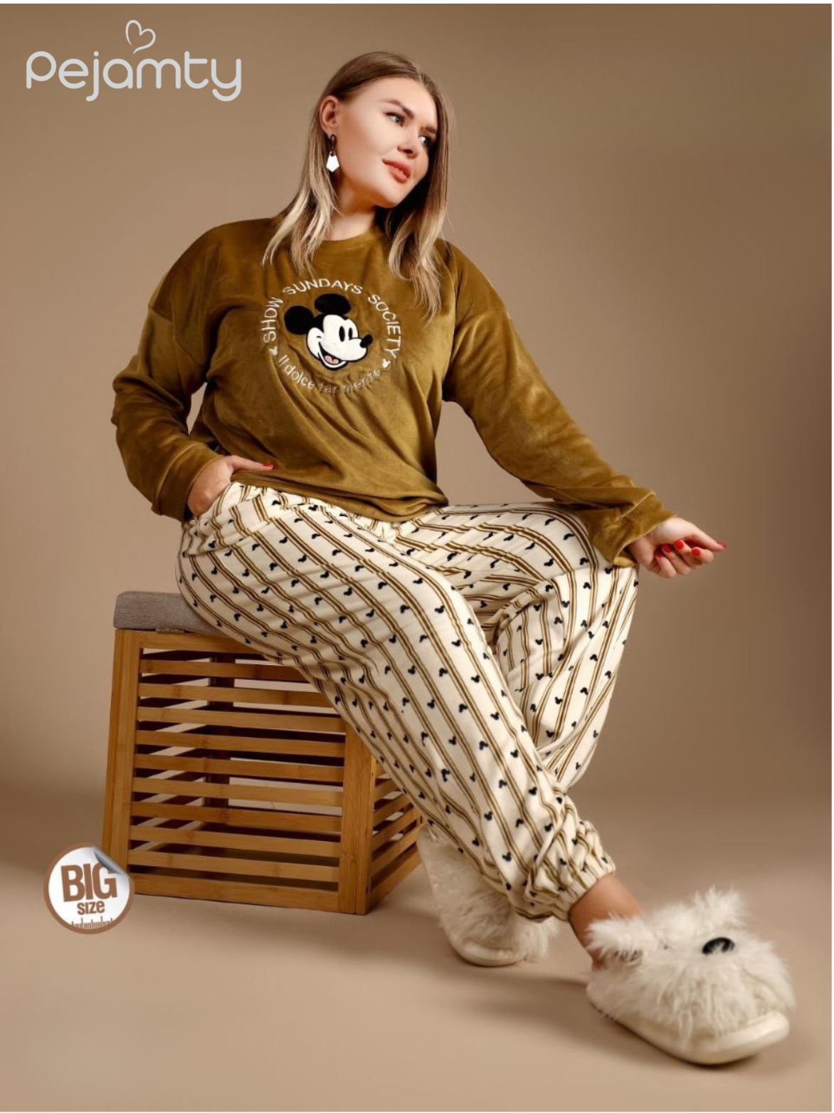 Pyjama Velours Femme Grande Taille (BIG SIZE) - Haut Mickey Mouse