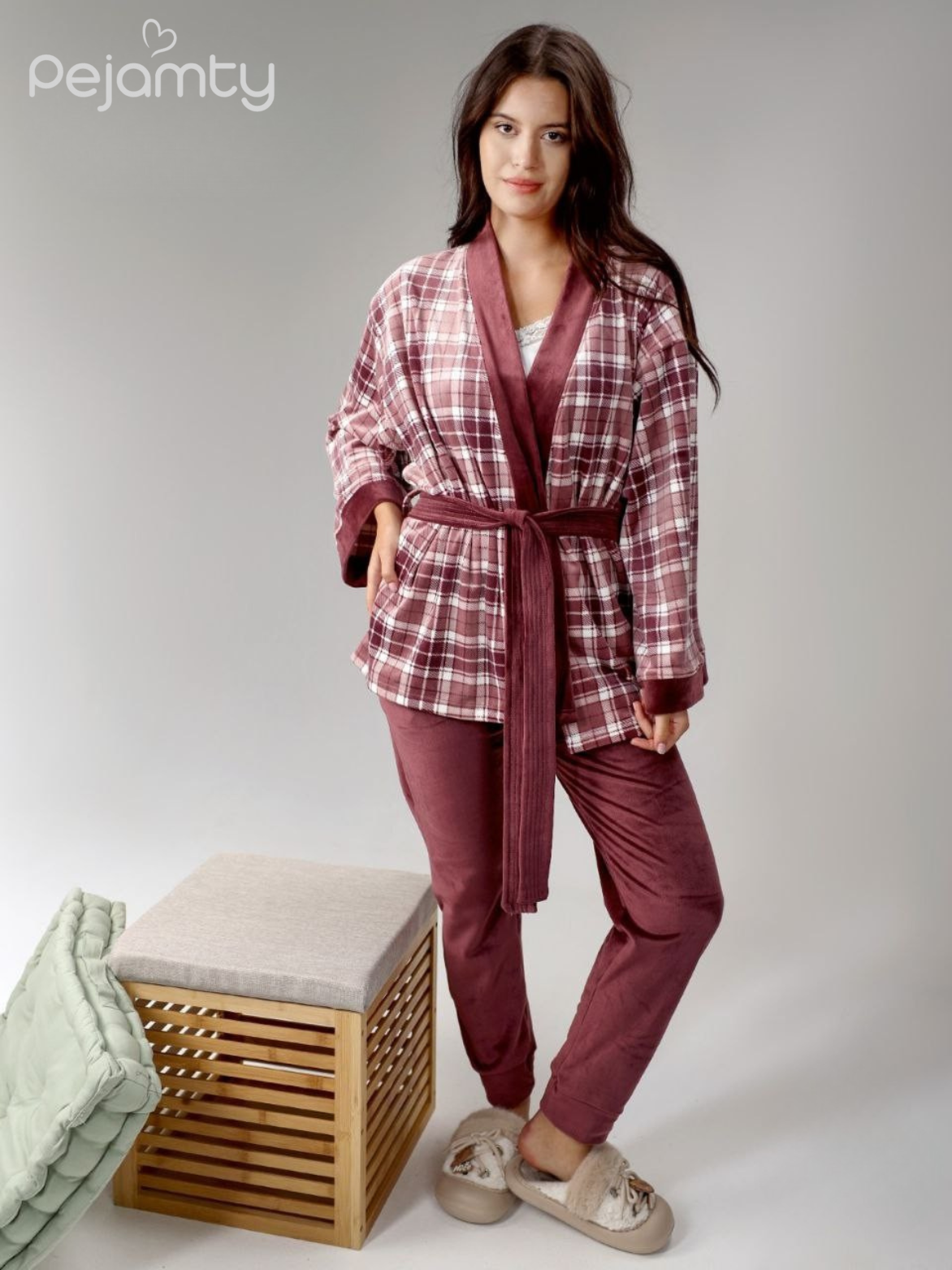 Pyjama Femme Élégant avec Robe de Chambre