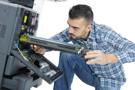 الخدمات والصيانة وقطع الغيار