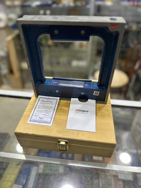 NIVEAU DE PRÉCISION CARRE La Marque DASQUA Diamètre 200mm