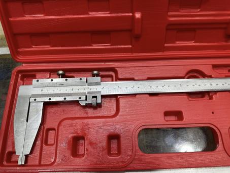 PIED COULISSE MECANIQUE 600MM