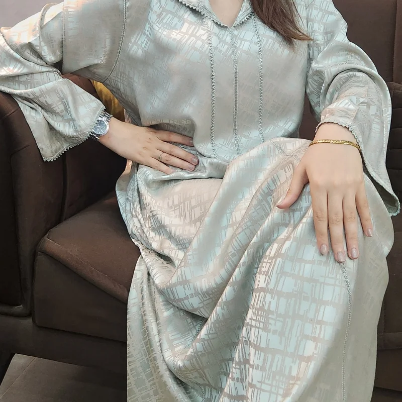 GRIS جلابة من قطعة واحدة كمخة