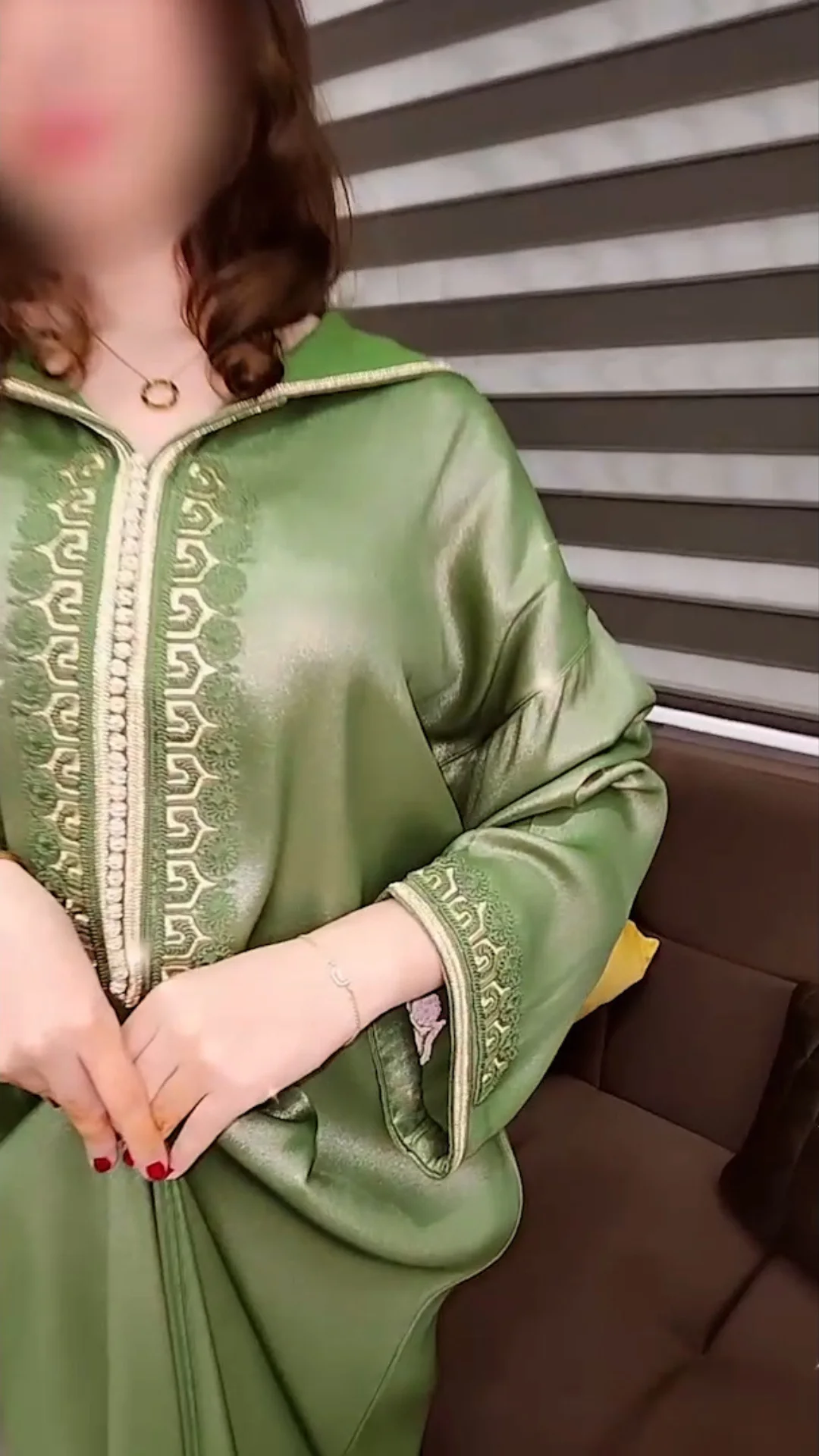 جلابة من قطعة واحدة VERT