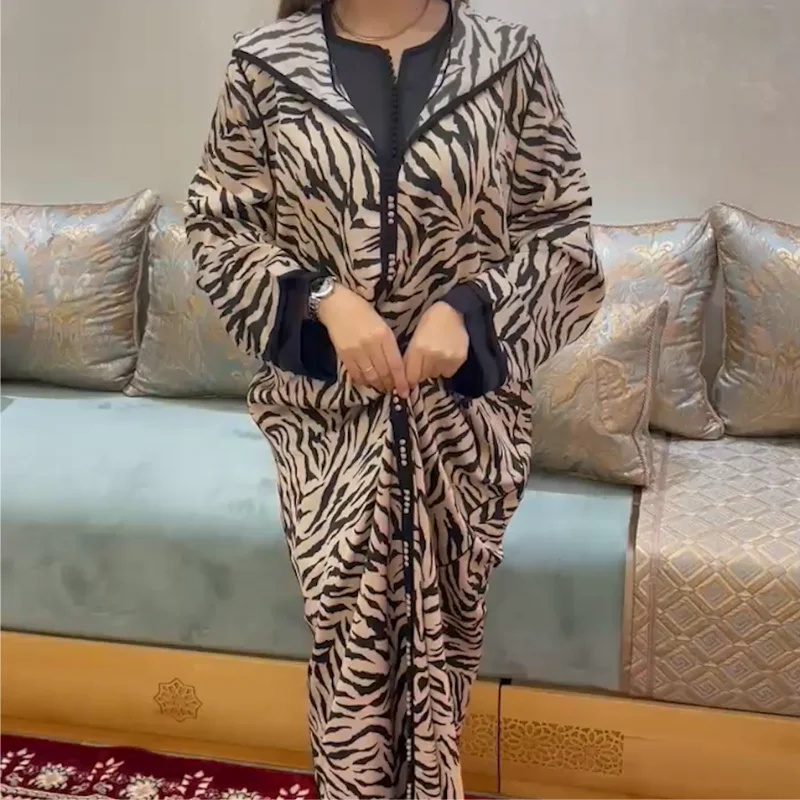 جلابة بنمط الزيبر من قطعتين 2