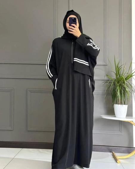 عباية  بتصميم عصري انيق