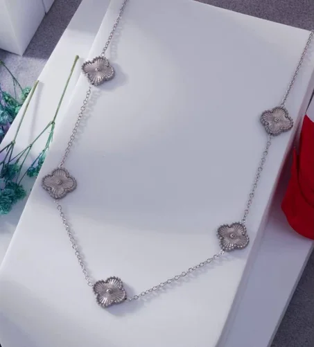 Van cleef gris