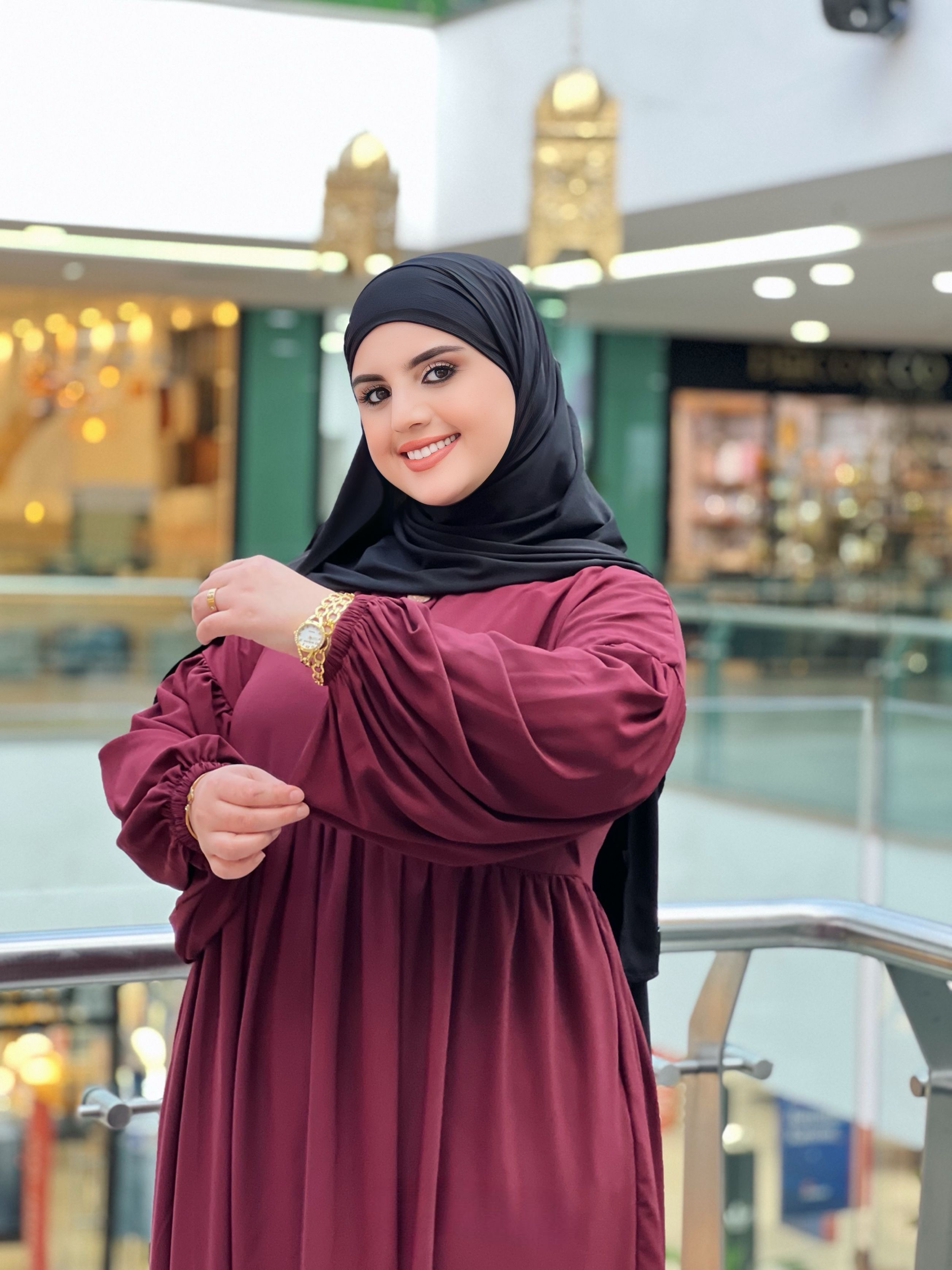 ✨ عباية صدفة بحلة جديدة ✨ (copy)