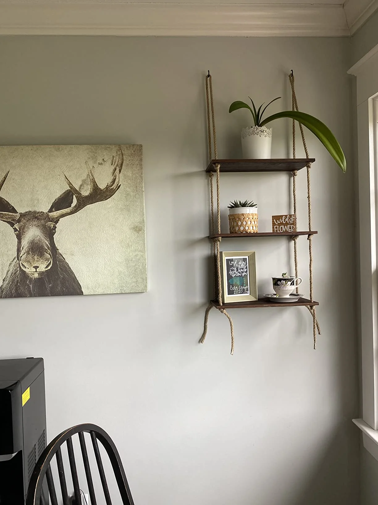 أرفف حائط معلقة + التوصيل مجاني