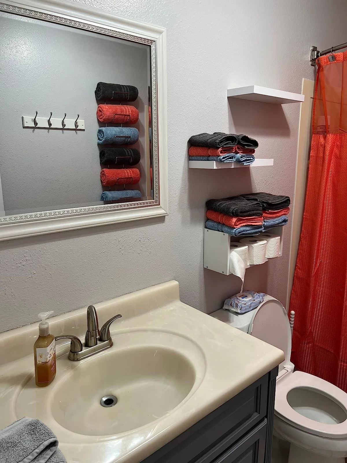 étagères de rangements