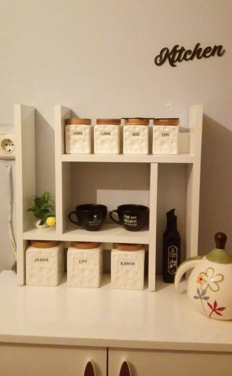 Épices Chic : Organisateur de Cuisine en Bois