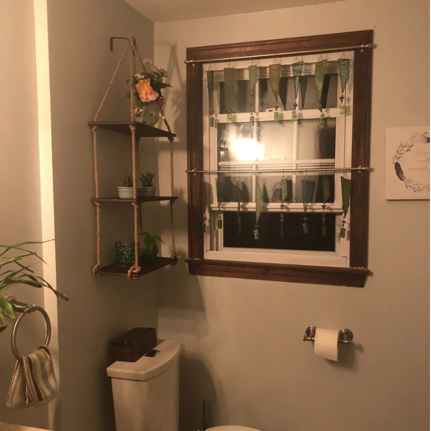 أرفف حائط معلقة + التوصيل مجاني