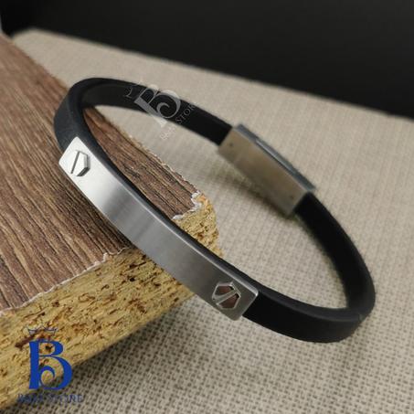 Bracelet Simili Cuir - Motif Et Fermoir Acier Inoxydable