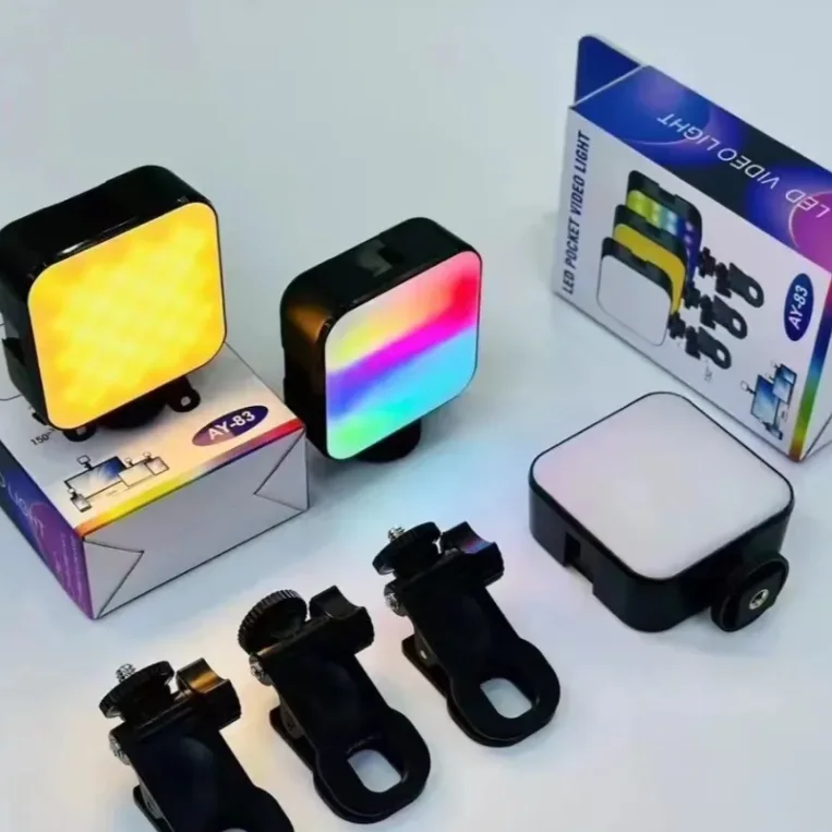 Pocket Video Light AY-83 - إضاءة احترافية للمصورين وصناع المحتوى