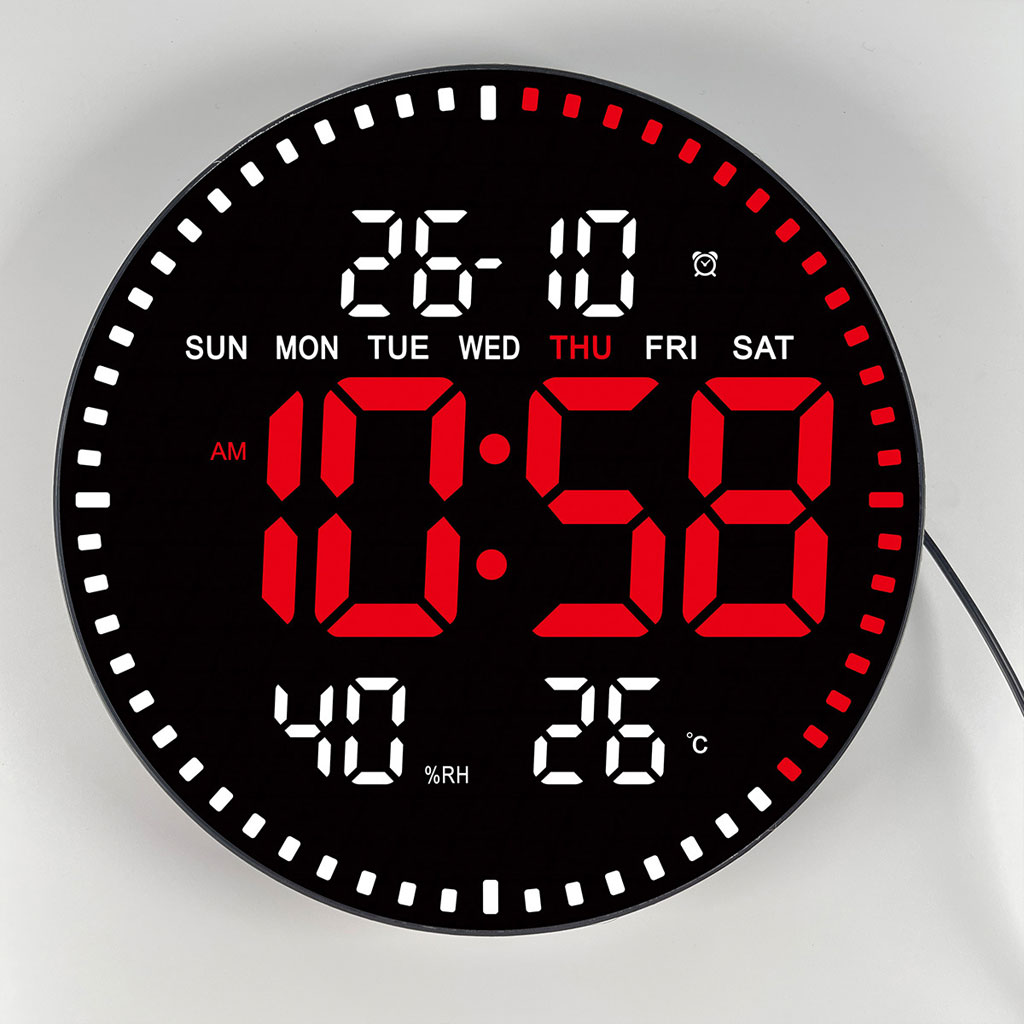 ساعة رقمية LED