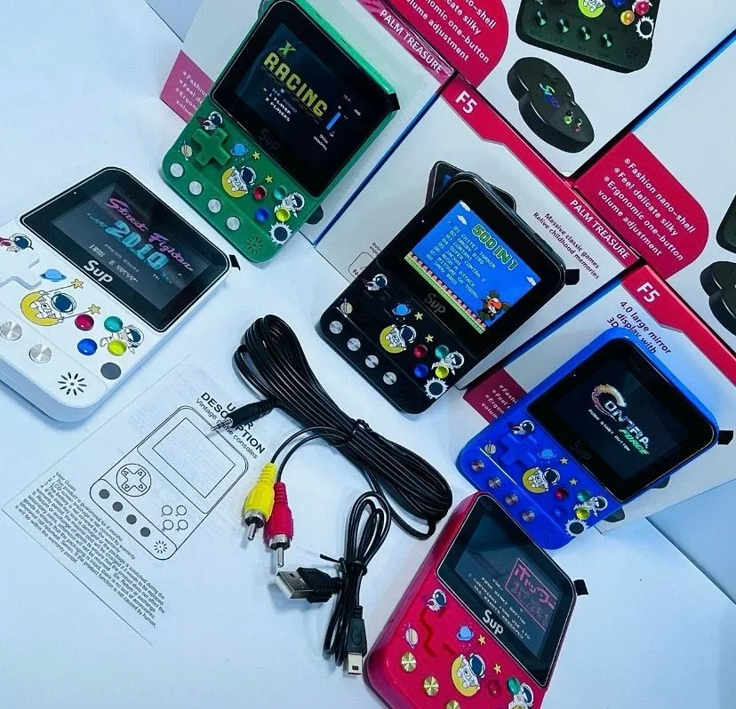جهاز الألعاب المحمول الكلاسيكي