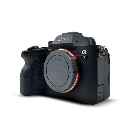 Sony Alpha 7 IV Full-Frame Mirrorless Interchangeable Lens Camera | 33 MP | SD/CFexpress Memory Card Compatible